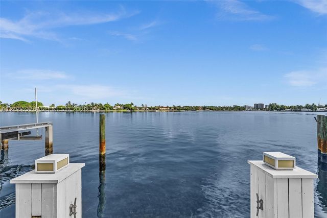 1405 Stillwater Dr, Miami Beach, FL 33141