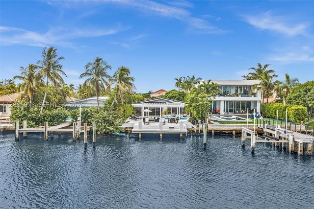 1405 Stillwater Dr, Miami Beach, FL 33141