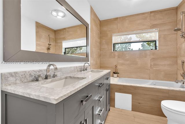 1405 Stillwater Dr, Miami Beach, FL 33141