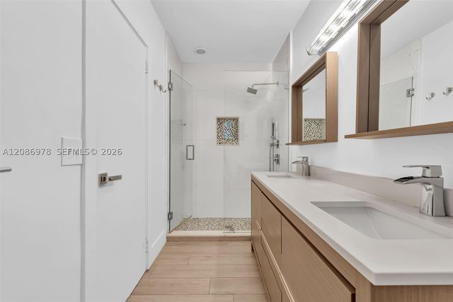 1405 Stillwater Dr, Miami Beach, FL 33141