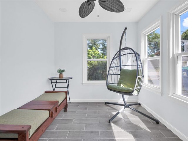 17 Boulevard Avenue, Lincoln, RI 02865