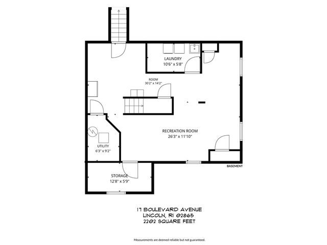 17 Boulevard Avenue, Lincoln, RI 02865