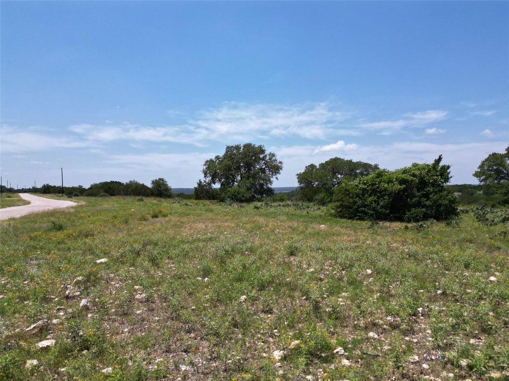 T.B.D. River Shoals DR, Kempner, TX 76539