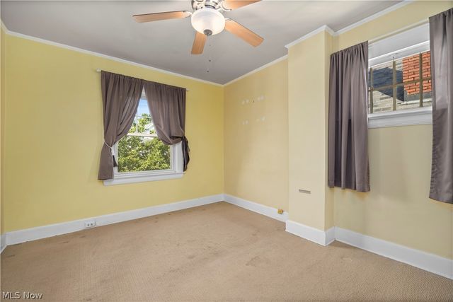 1197 Cranford Avenue, Lakewood, OH 44107