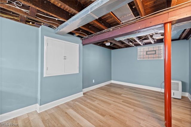 1197 Cranford Avenue, Lakewood, OH 44107