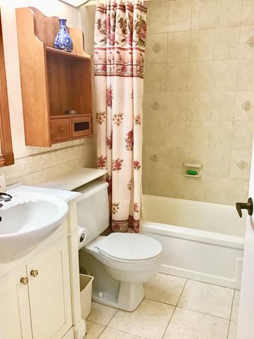 4004 Exeter A, Boca Raton, FL 33434