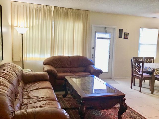 4004 Exeter A, Boca Raton, FL 33434