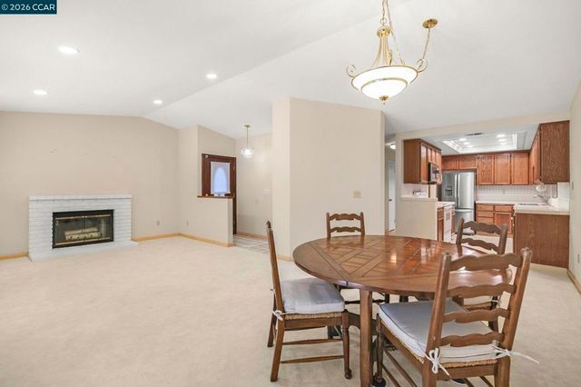 1000 Shady Creek Pl, Danville, CA 94526