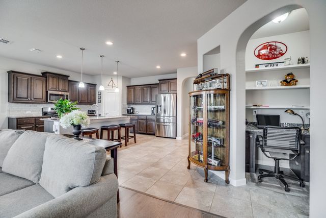 2513 Clay Creek Lane, Fort Worth, TX 76177