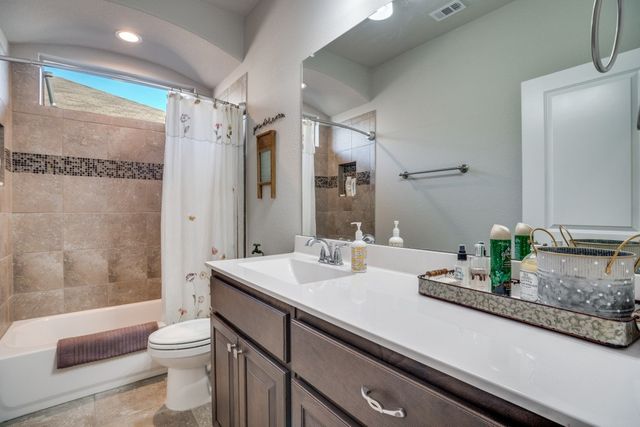 2513 Clay Creek Lane, Fort Worth, TX 76177