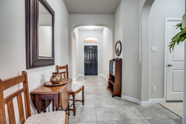 2513 Clay Creek Lane, Fort Worth, TX 76177