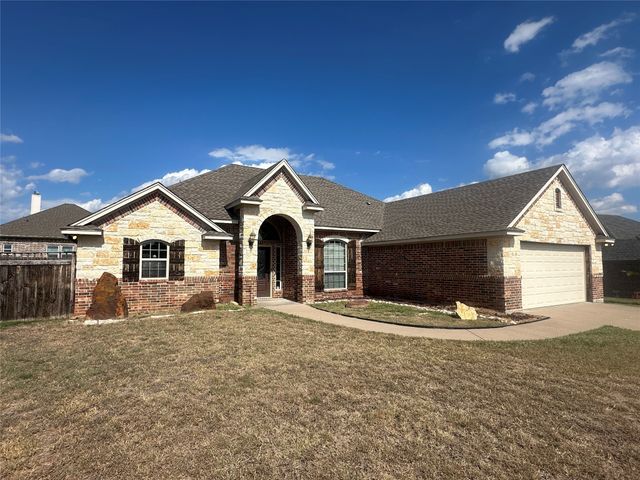 3004 Saunter Lane, Granbury, TX 76049