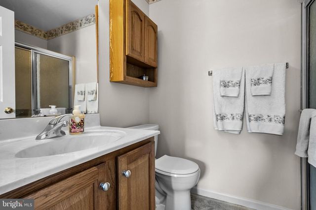 50 NORMANS FORD DR, Sicklerville, NJ 08081