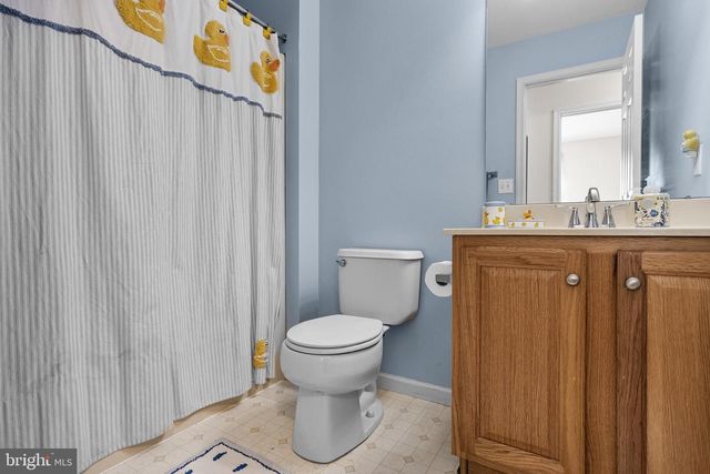 50 NORMANS FORD DR, Sicklerville, NJ 08081
