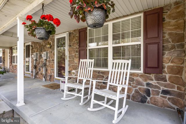 50 NORMANS FORD DR, Sicklerville, NJ 08081