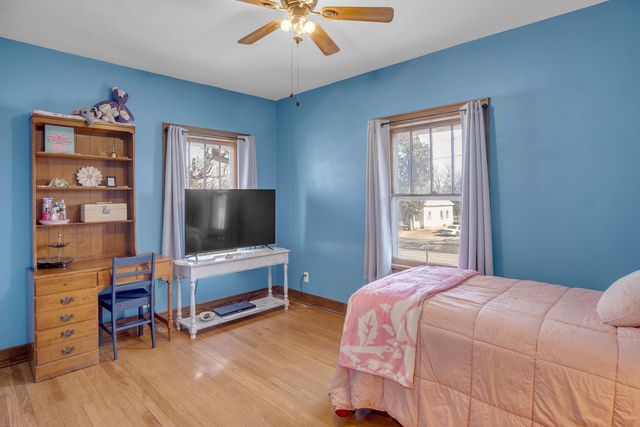 622 S Main St, Mcpherson, KS 67460