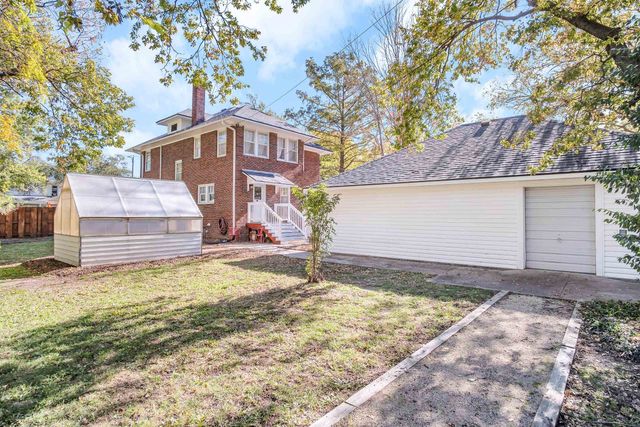 622 S Main St, Mcpherson, KS 67460