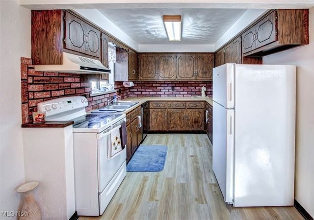 1819 Gloucester Drive, Lorain, OH 44053