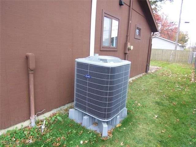 1819 Gloucester Drive, Lorain, OH 44053