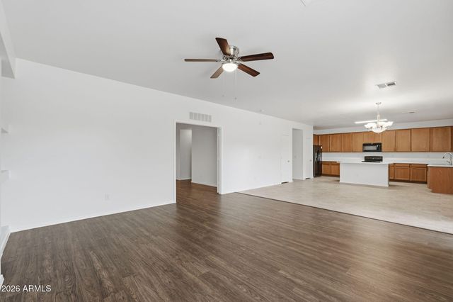 9567 W FRANK Avenue, Peoria, AZ 85382