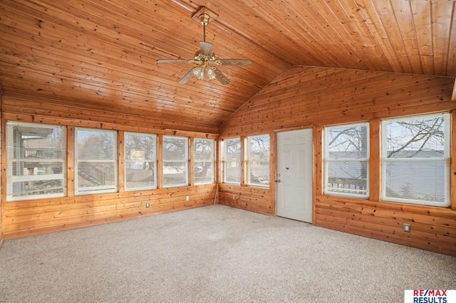 13583 Chandler Street, Omaha, NE 68138