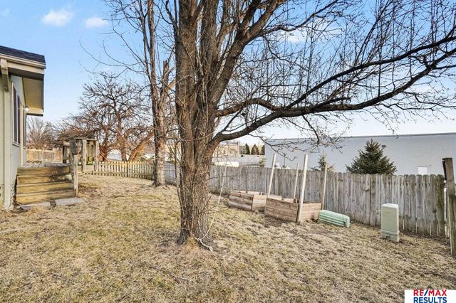 13583 Chandler Street, Omaha, NE 68138