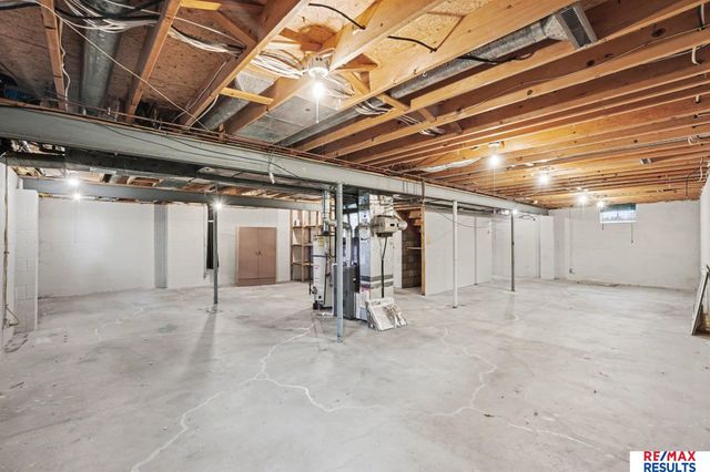 13583 Chandler Street, Omaha, NE 68138