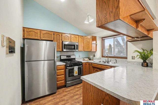 13583 Chandler Street, Omaha, NE 68138