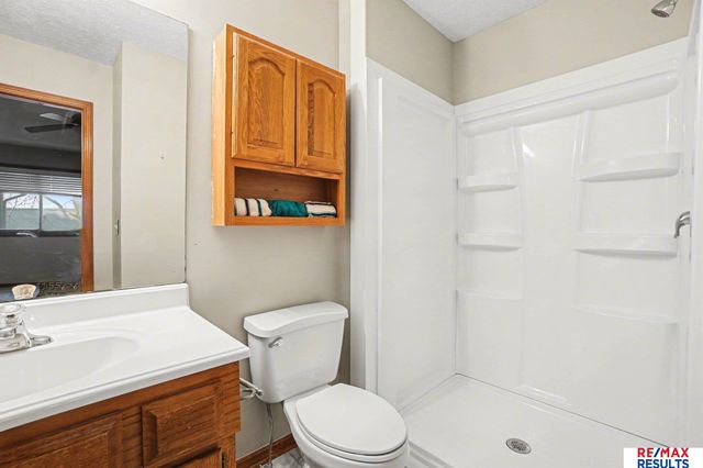 13583 Chandler Street, Omaha, NE 68138