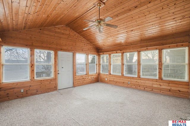 13583 Chandler Street, Omaha, NE 68138