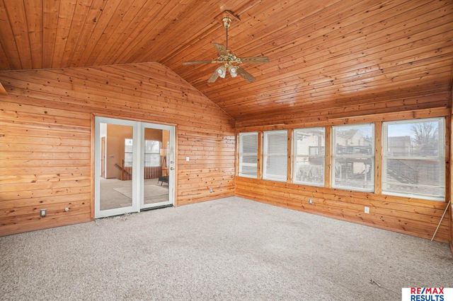 13583 Chandler Street, Omaha, NE 68138