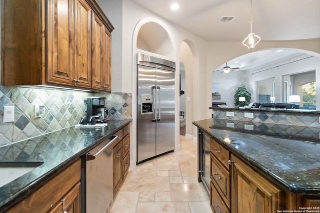 8415 Wild Wind Park, Garden Ridge, TX 78266