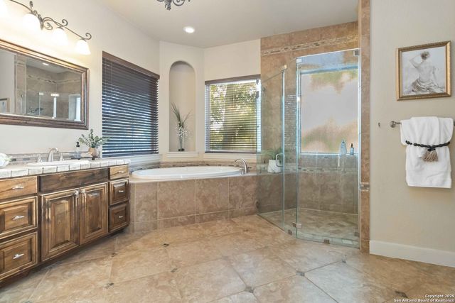 8415 Wild Wind Park, Garden Ridge, TX 78266