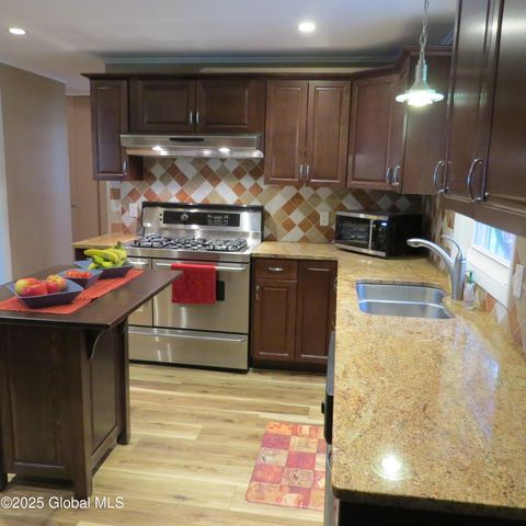 118 Hemlock Terrace, Northville, NY 12134