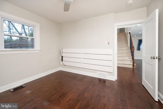 311 WILSON AVE, Mount Ephraim, NJ 08059