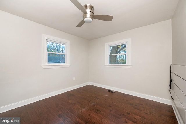 311 WILSON AVE, Mount Ephraim, NJ 08059