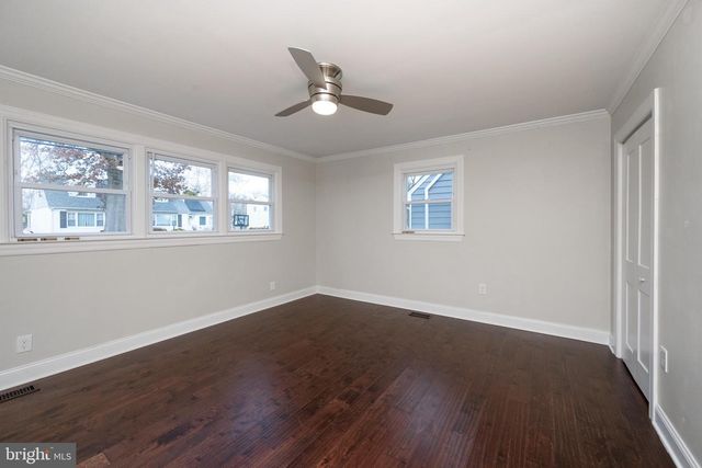 311 WILSON AVE, Mount Ephraim, NJ 08059