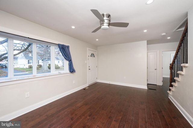 311 WILSON AVE, Mount Ephraim, NJ 08059