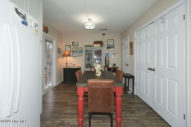 212 NE 48th Street, Oak Island, NC 28465