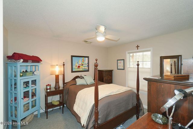 212 NE 48th Street, Oak Island, NC 28465