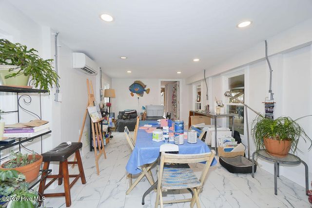 212 NE 48th Street, Oak Island, NC 28465