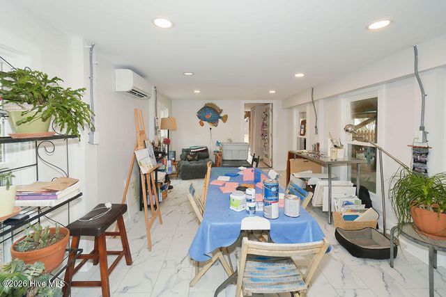 212 NE 48th Street, Oak Island, NC 28465