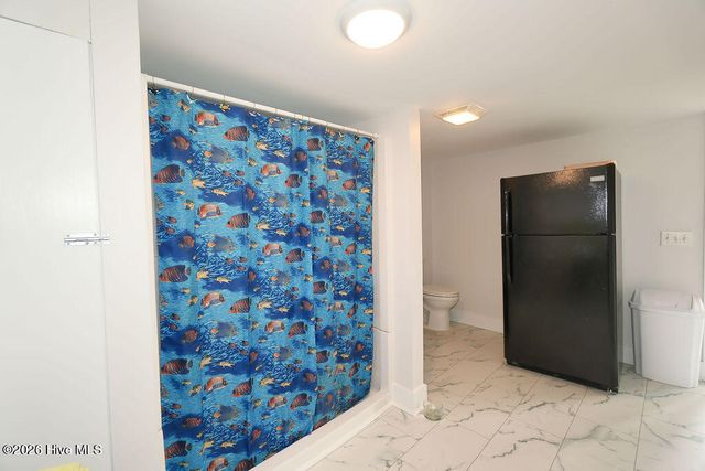 212 NE 48th Street, Oak Island, NC 28465