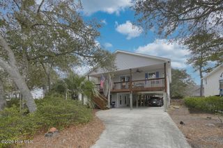 212 NE 48th Street, Oak Island, NC 28465
