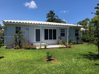 1538 Funston St, Hollywood, FL 33020