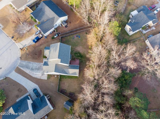 130 Whiteleaf Drive, Jacksonville, NC 28546