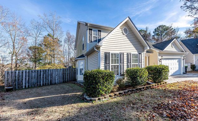 130 Whiteleaf Drive, Jacksonville, NC 28546