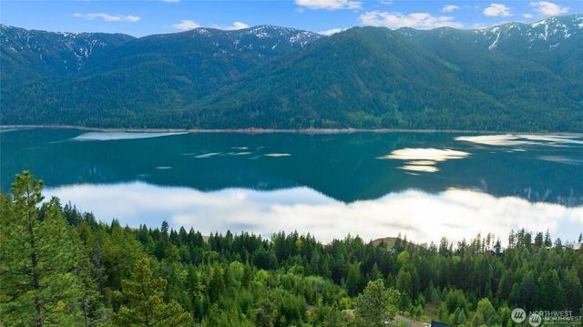 500 Anna Bell Drive, Ronald, WA 98940