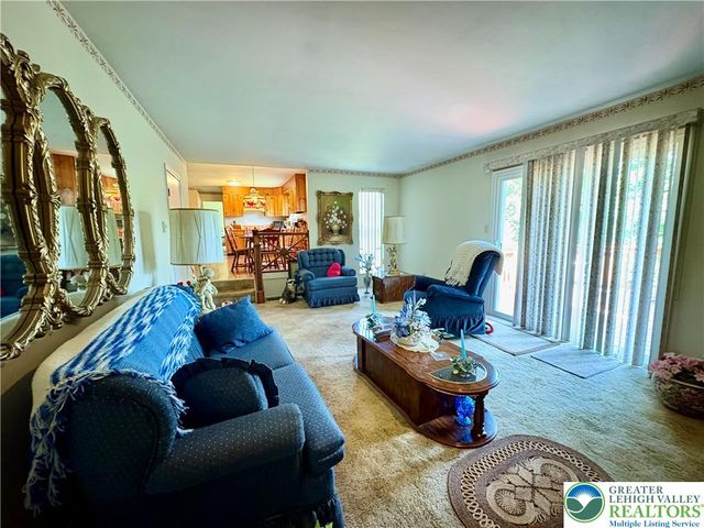 5705 Bel Air Drive, Upper Saucon Twp, PA 18036