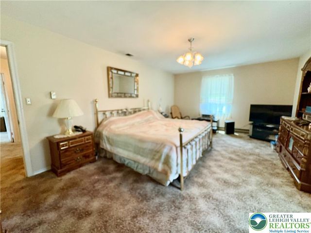 5705 Bel Air Drive, Upper Saucon Twp, PA 18036